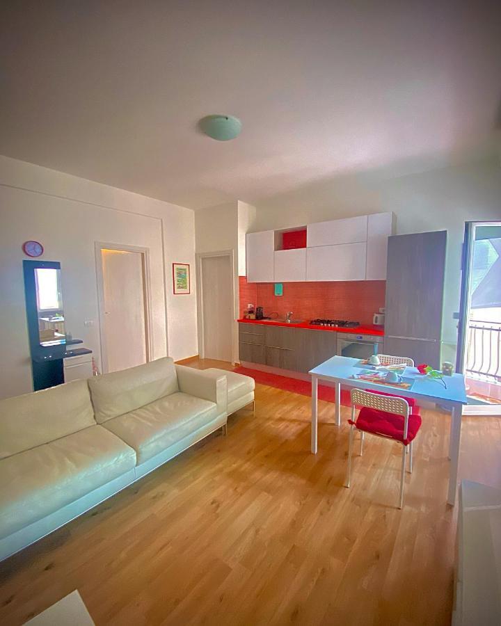 I-Lari Apartment Ρώμη Εξωτερικό φωτογραφία